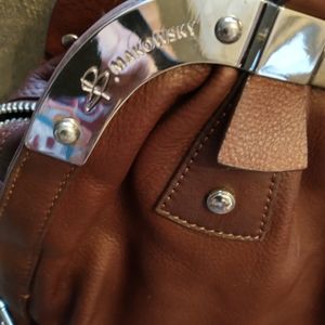 B Makowsky leather handbag purse brown